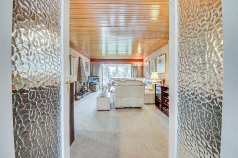 Lounge / Bar