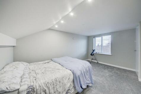 Loft Room / Bedroom