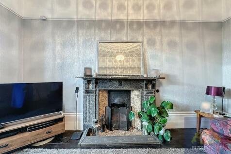 Family Room / Lounge