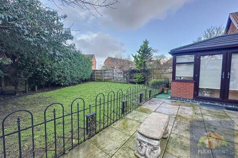 Courtyard / Garden