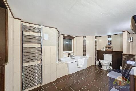 Private Living Bathroom
