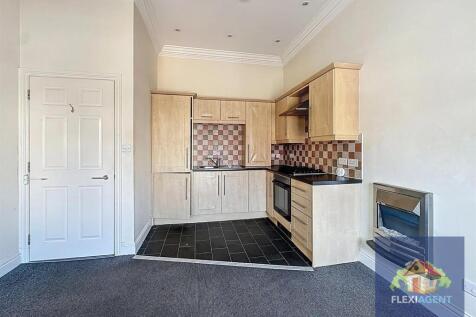 Kitchen / Lounge