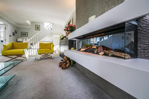 Feature Fireplace
