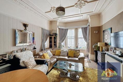 Flat 1 Lounge