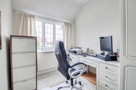 Study / Bedroom