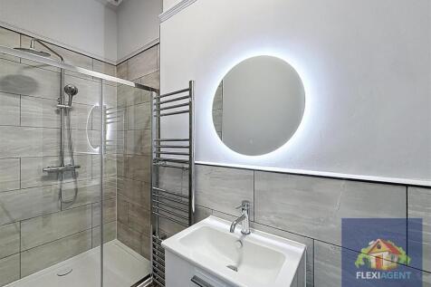 Master Ensuite