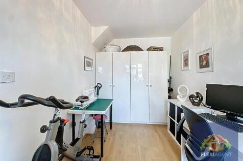 Bedroom/Reception Room