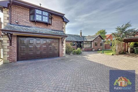 Garage/Driveway