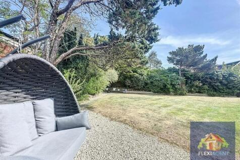 Garden Rear