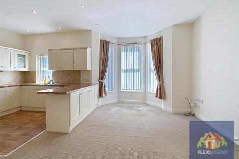 Kitchen/Living Area