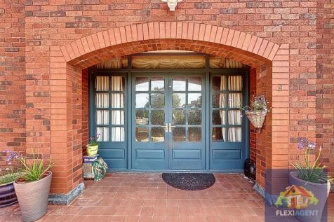 Front Door Terrace