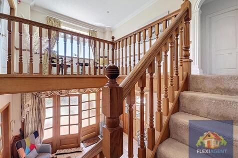 Bespoke Grand Staircase