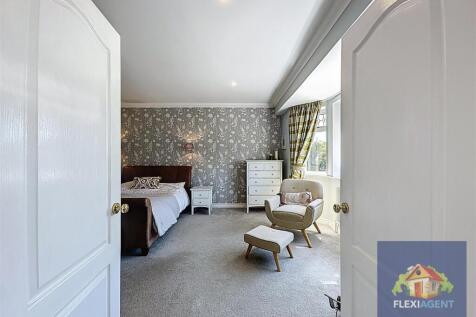 Entrance to Master Bedroom