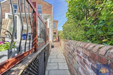 Side Path