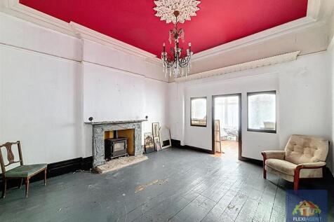 Ground Floor Lounge