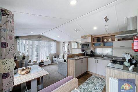 Kitchen/Lounge