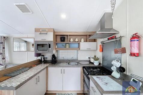 Kitchen/Lounge