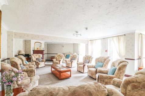 Communal Lounge