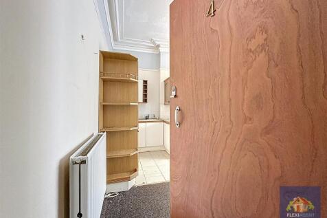 Apartment 4