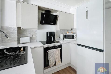 Living/Kitchen
