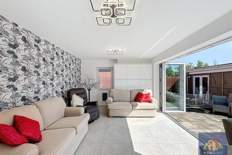 Kitchen/Diner/Living Room