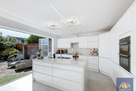 Kitchen/Diner/Living Room