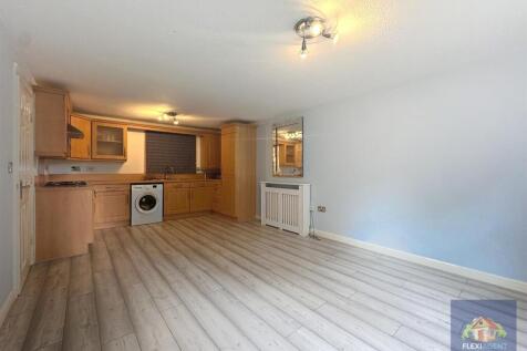 Living/Kitchen