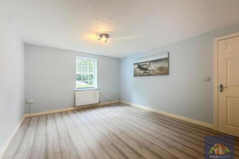 Living/Kitchen