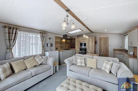 Kitchen/Living Area