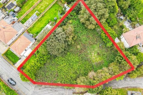 Land &amp; Bungalow Outline