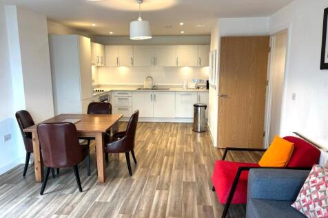 Living/Kitchen