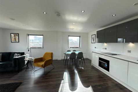 Living/Kitchen