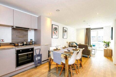 Dining/Kitchen