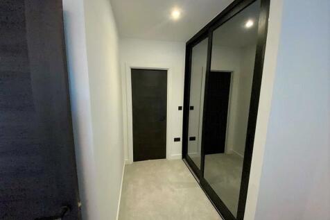 Built In Wardrobes