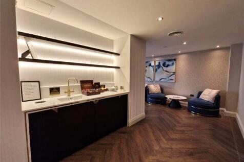 Communal Lounge 1