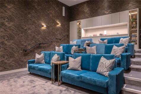 Private Cinema