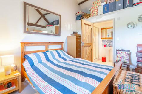 Bedroom Two/Ensuite
