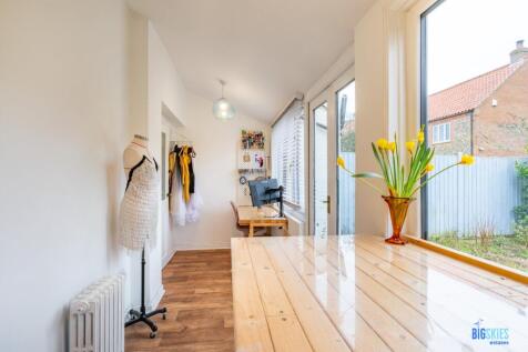 Garden Room 