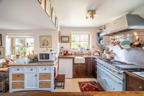 Kitchen / Breakfast Room 