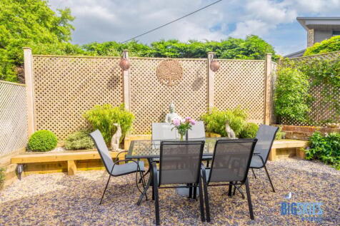 Private Courtyard