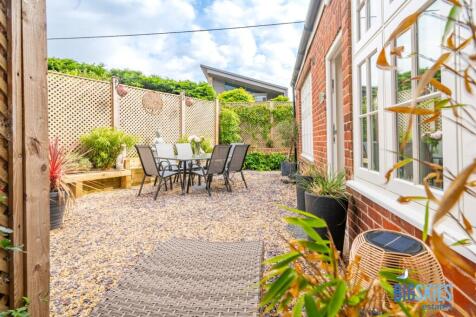 Private Courtyard