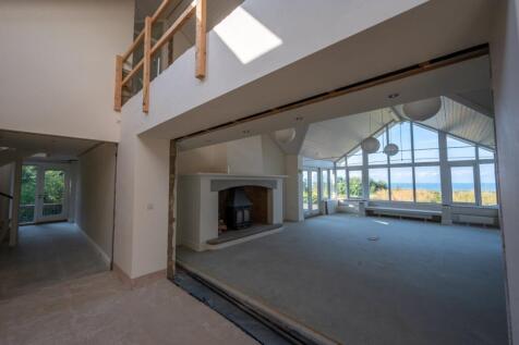 Entrance &amp; Sitting Room
