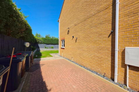 Property Image 32