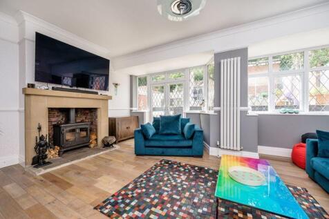 Rear Lounge