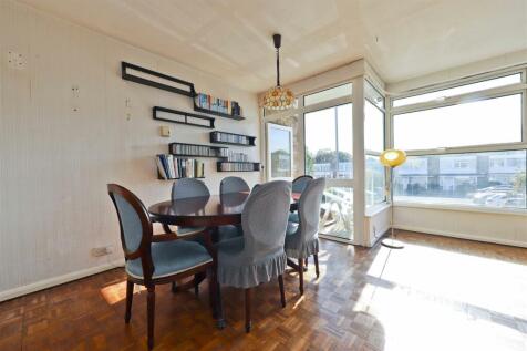 Hyacinth Ct