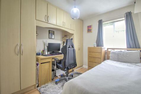 Hazelwood Close