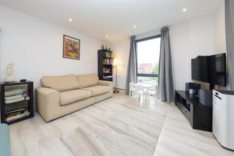 Reve Apartments