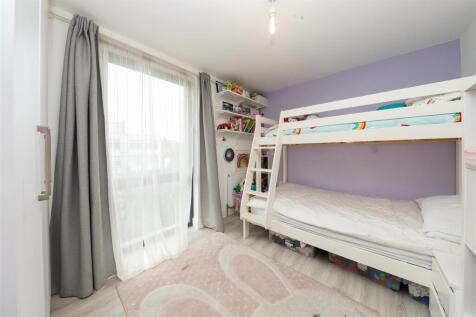Reve Apartments