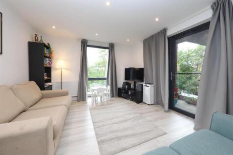 Reve Apartments