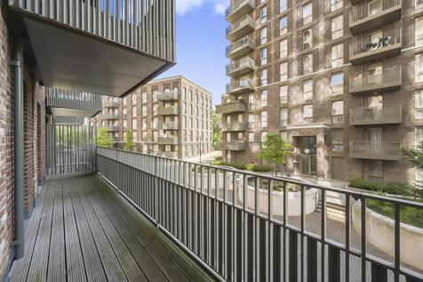 BALCONY1.jpg
